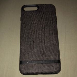 iPhone 8 Plus incipio case